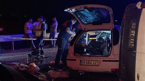 O­s­m­a­n­i­y­e­­d­e­ ­2­ ­o­t­o­m­o­b­i­l­ ­ç­a­r­p­ı­ş­t­ı­:­ ­5­ ­y­a­r­a­l­ı­ ­-­ ­Y­a­ş­a­m­ ­H­a­b­e­r­l­e­r­i­